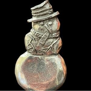 Vintage Pewter Snowman Pin 1996 Barker Frosty Hat Lapel Brooch Jewelry USA